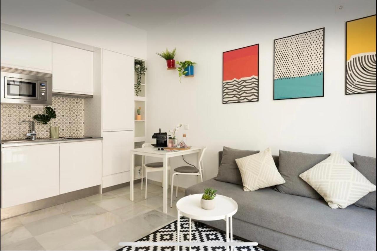 Ferienwohnung Malaga Centric Best Location And Comfort In Malaga Center Exterior foto